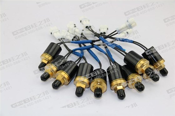 徐工挖掘機配件批發(fā)