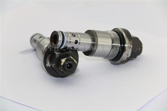 三一235挖掘機(jī)溢流閥