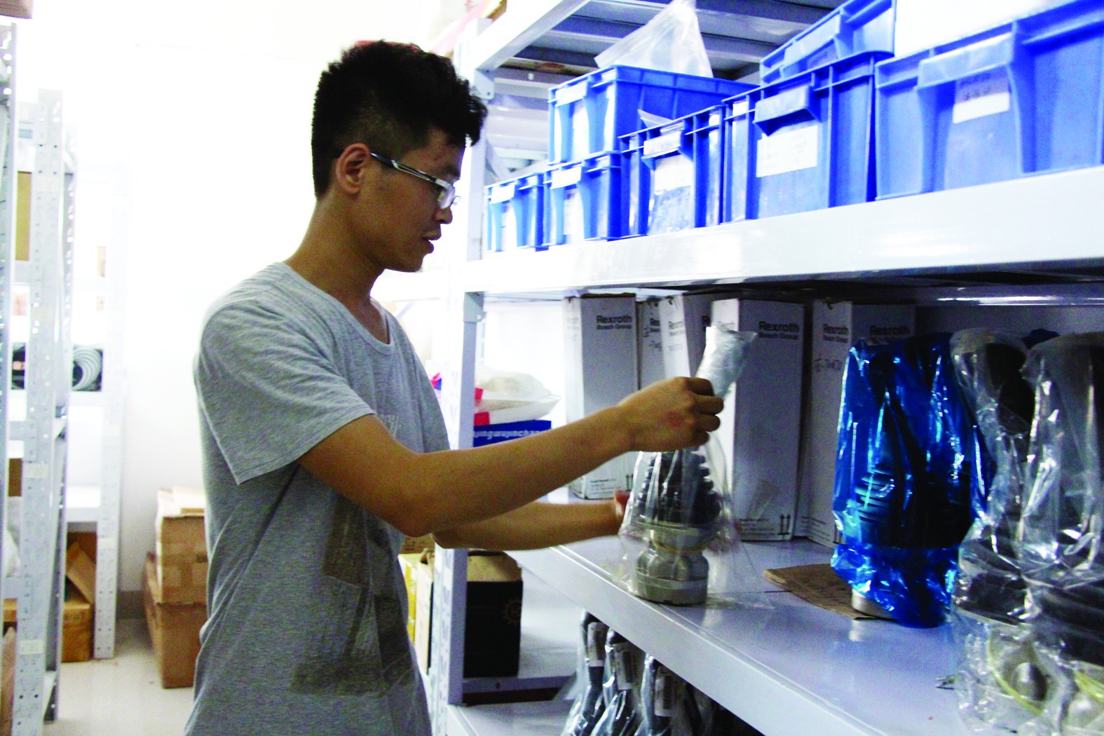 挖掘機(jī)配件