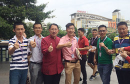 桂之邦參加網(wǎng)絡(luò)營銷課