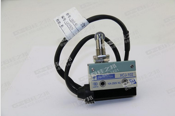 原裝龍工挖掘機(jī)配件限位開關(guān)XCJ-102(10A/250V)，龍工挖掘機(jī)配件，配件批發(fā)供應(yīng)