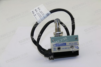 原裝龍工挖掘機(jī)配件批發(fā)，龍工挖掘機(jī)限位開關(guān)XCJ-102(10A/250V)，龍工挖掘機(jī)配件批發(fā)供應(yīng)
