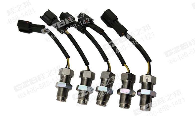 三一挖掘機(jī)三菱發(fā)動機(jī)速度傳感器