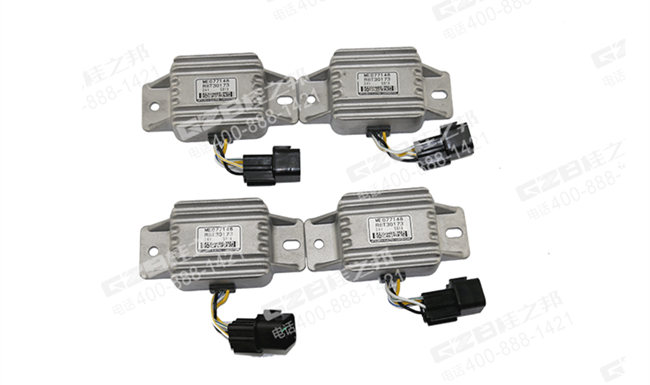 三一215挖機(jī)發(fā)動(dòng)機(jī)繼電器