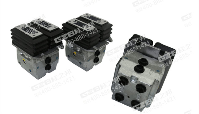 玉柴60挖機(jī)行走腳踏閥