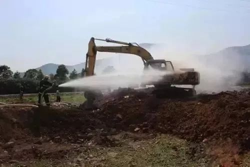 挖掘機(jī)配件