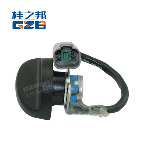 玉柴135挖機(jī)配件