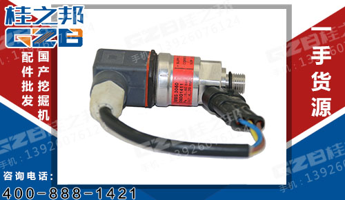 龍工挖掘機(jī)配件 低壓壓力傳感器060G1411  60402020009